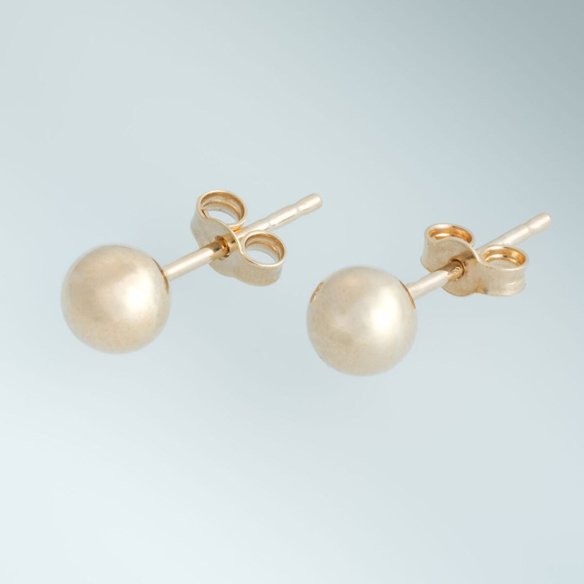 Minima Studs