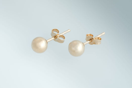Minima Studs